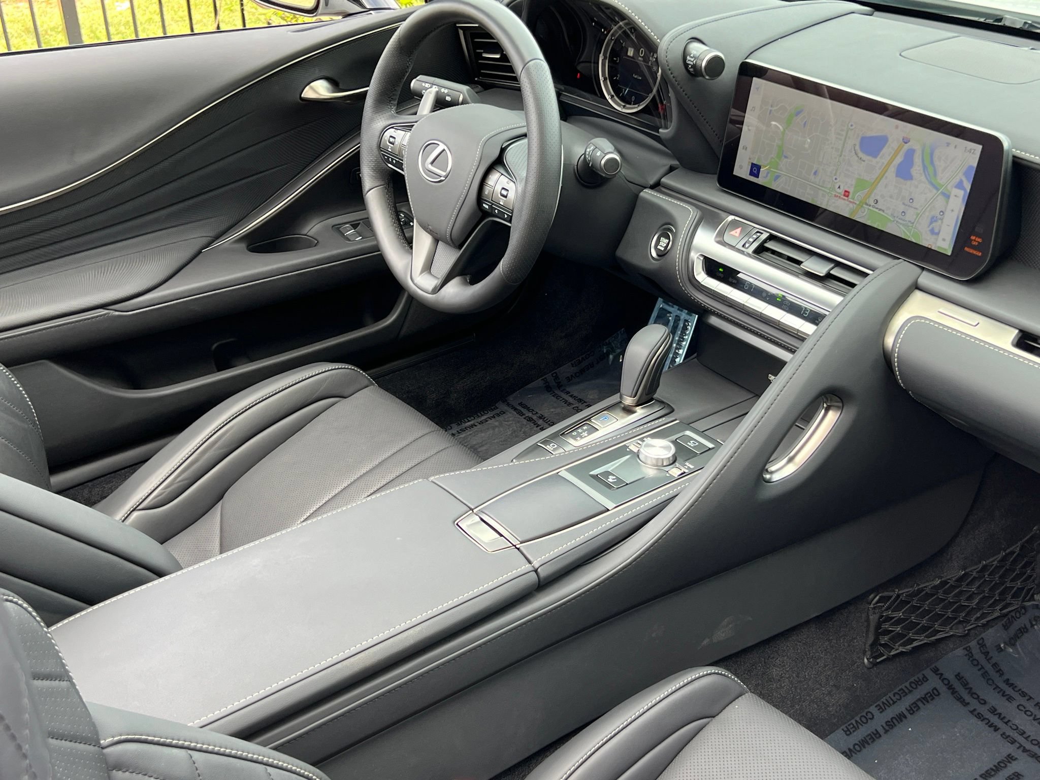 Used 2025 Lexus LC 500 Convertible w/ Touring Package RWD image 2