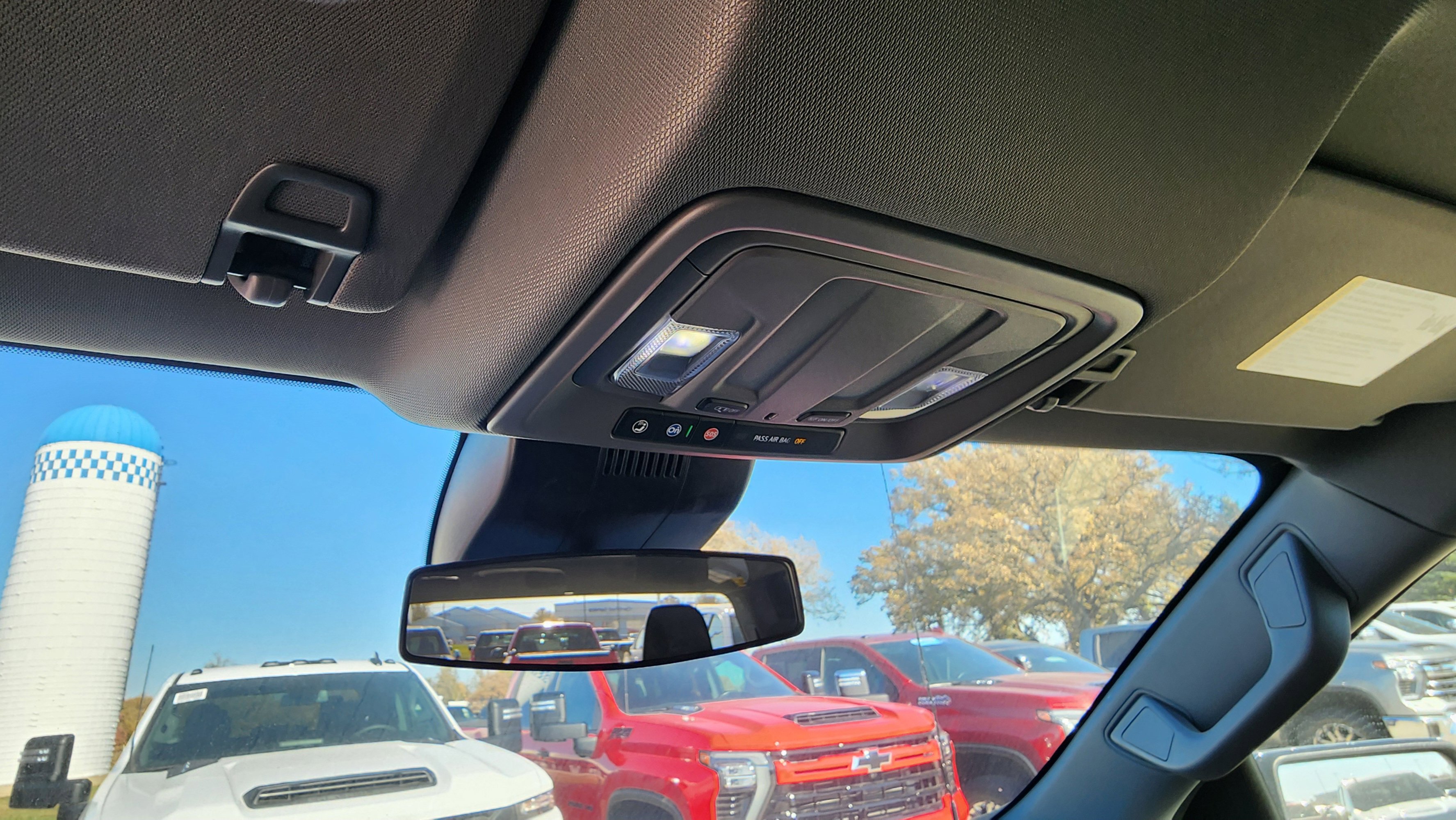 New 2026 Chevrolet Silverado 1500 LT image 17