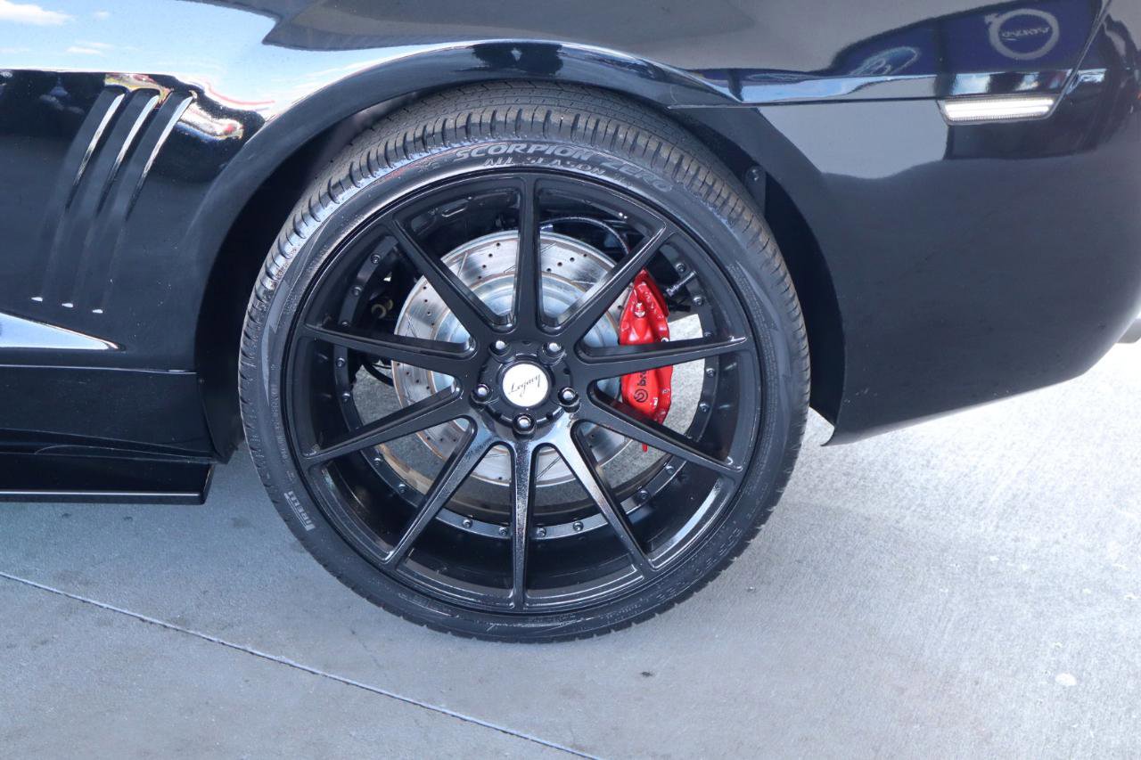 Used 2010 Chevrolet Camaro SS w/ RS Package RWD image 11