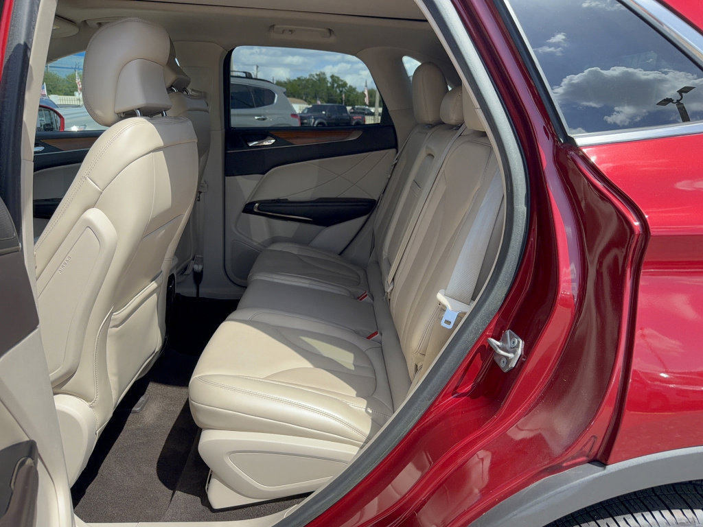 Used 2019 Lincoln MKC Select w/ Select Plus Package image 13