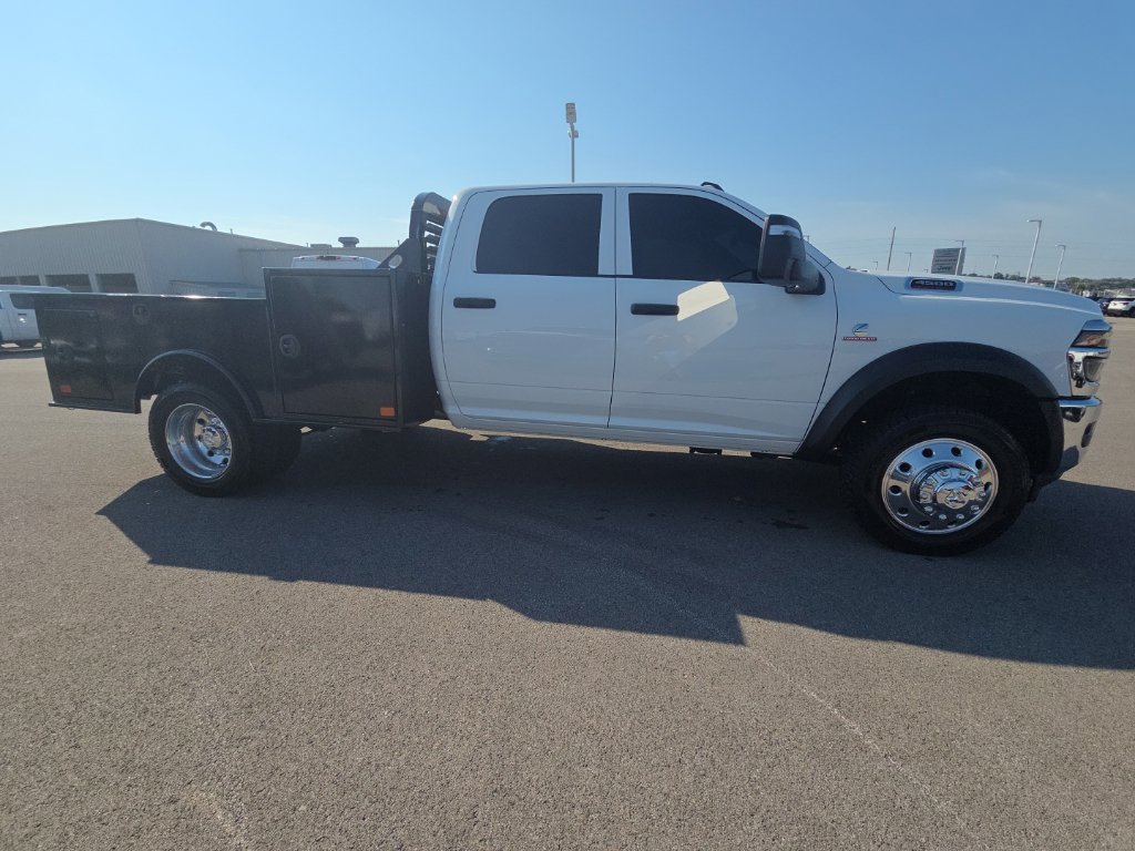 Used 2026 RAM 4500 Tradesman w/ Chrome Appearance Group AWD/4WD image 4
