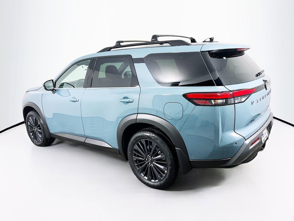 New 2026 Nissan Pathfinder SL image 5