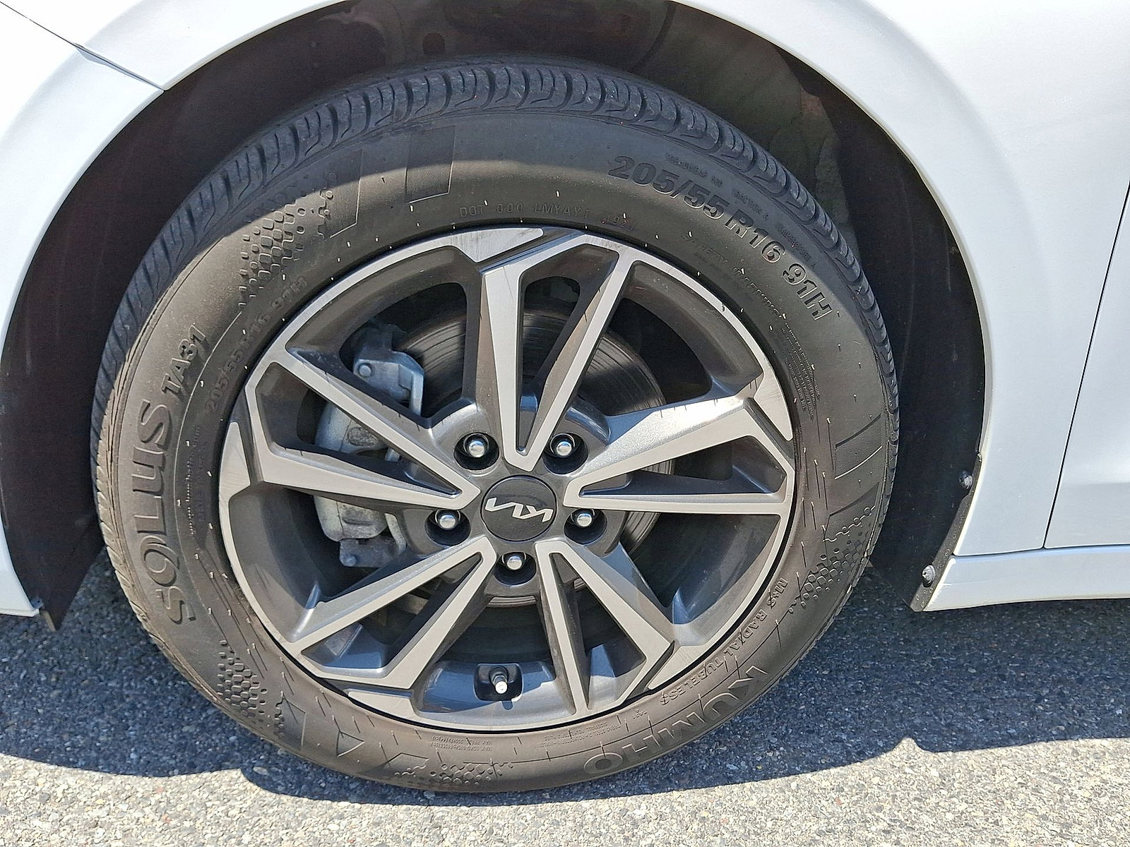 Used 2022 Kia Forte LXS image 29