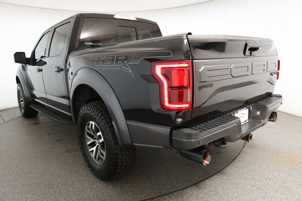 Used 2018 Ford F150 Raptor w/ Equipment Group 802A Luxury image 6
