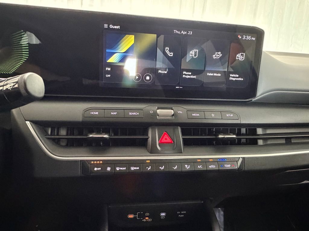 Used 2025 Kia K4 FWD image 23