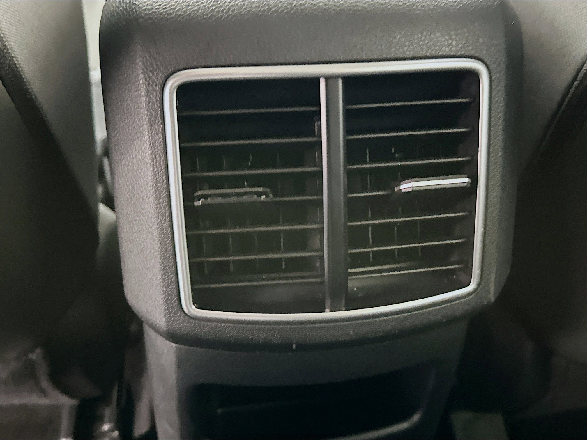 Used 2025 Kia Sportage LX image 26