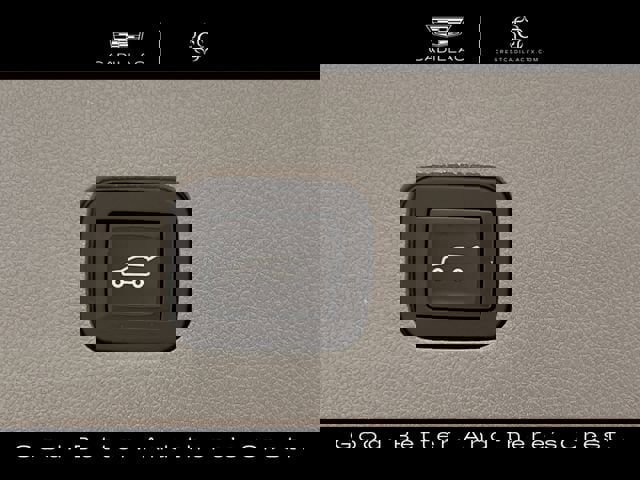 Used 2020 Cadillac XT6 Premium Luxury image 35