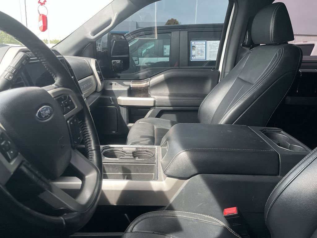 Used 2022 Ford F350 Lariat w/ Chrome Package AWD/4WD image 5