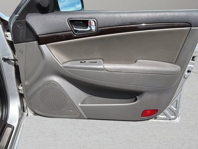 Used 2009 Hyundai Sonata Limited FWD image 9