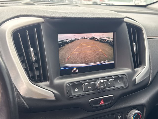 Used 2020 GMC Terrain SLE FWD image 23