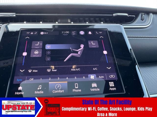 Used 2025 Jeep Grand Cherokee Laredo X w/ Luxury Tech Group I image 23