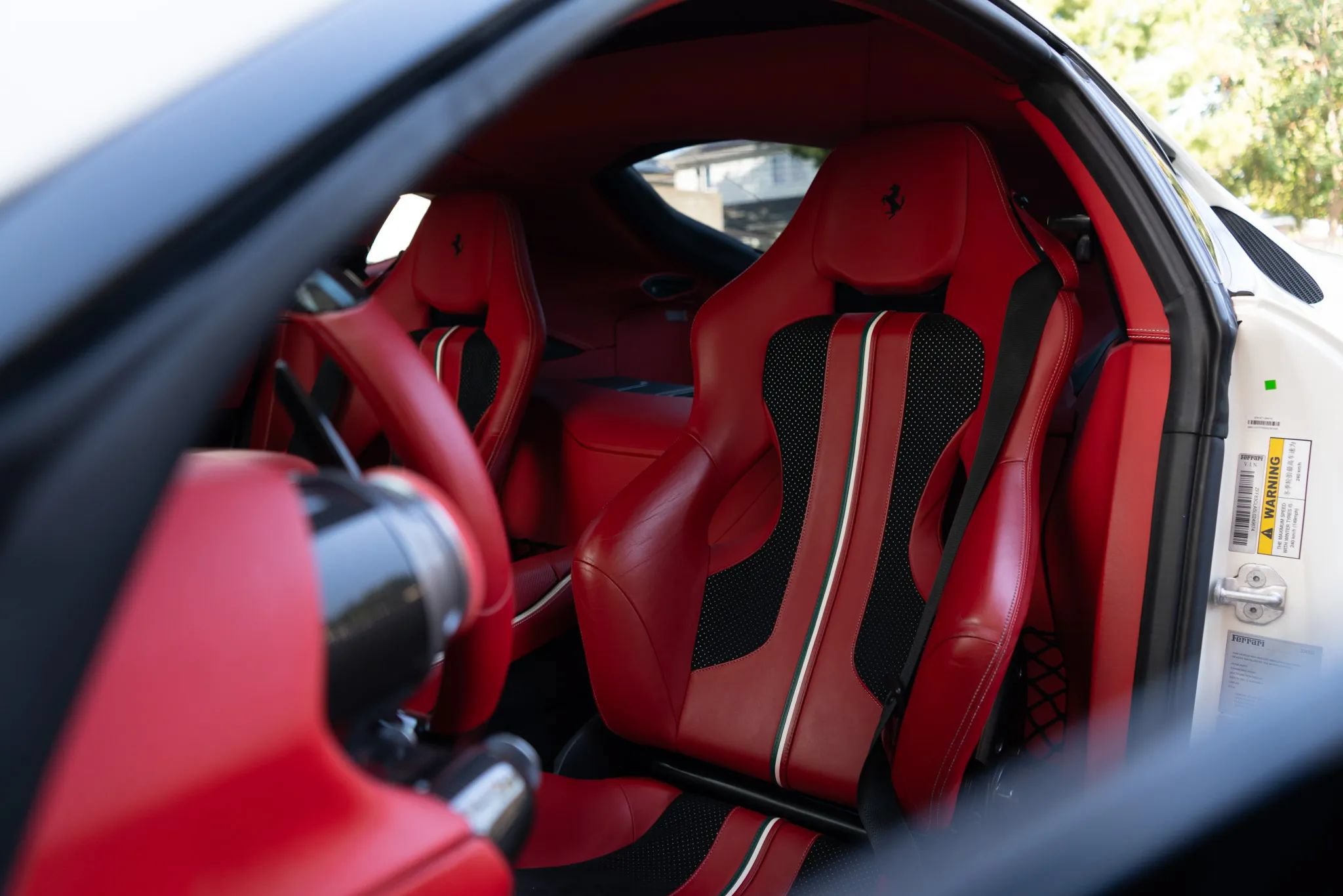 Used 2020 Ferrari 812 Superfast RWD image 59
