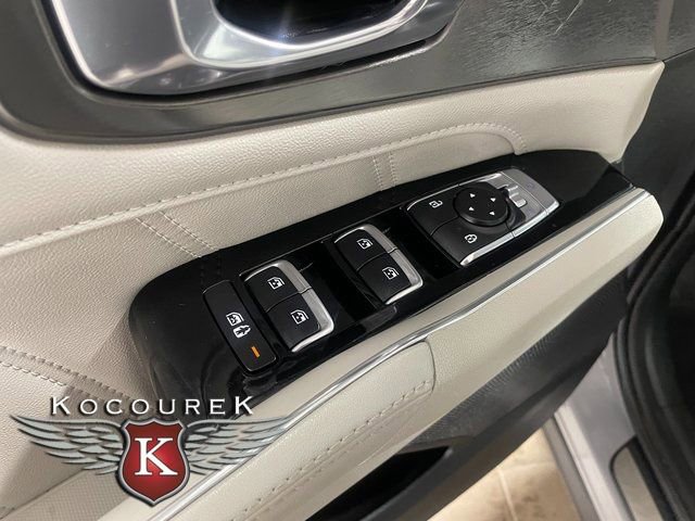 Used 2023 Kia Sorento SX FWD image 20
