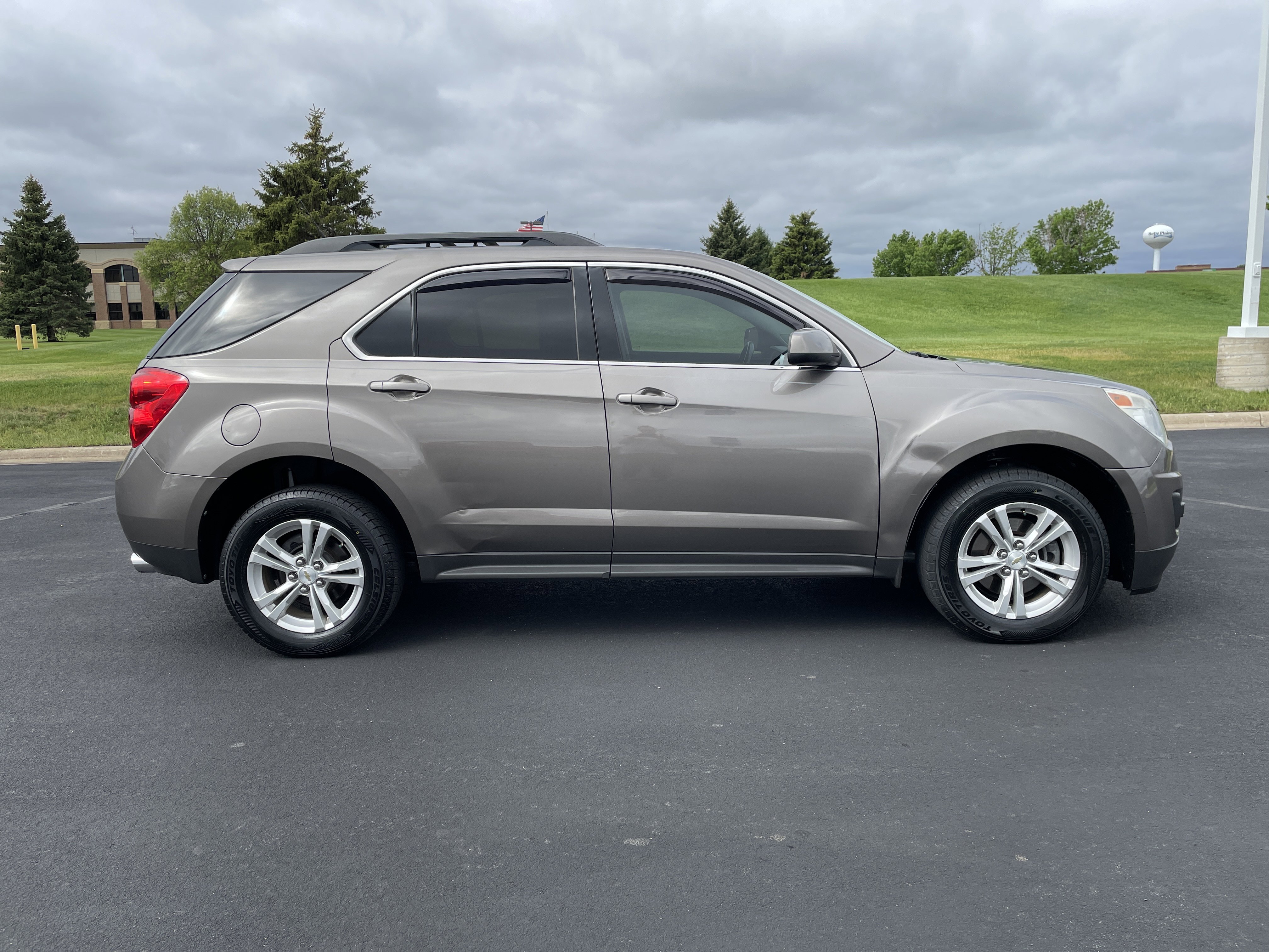 Used 2012 Chevrolet Equinox LT w/ Driver Convenience Package FWD image 6