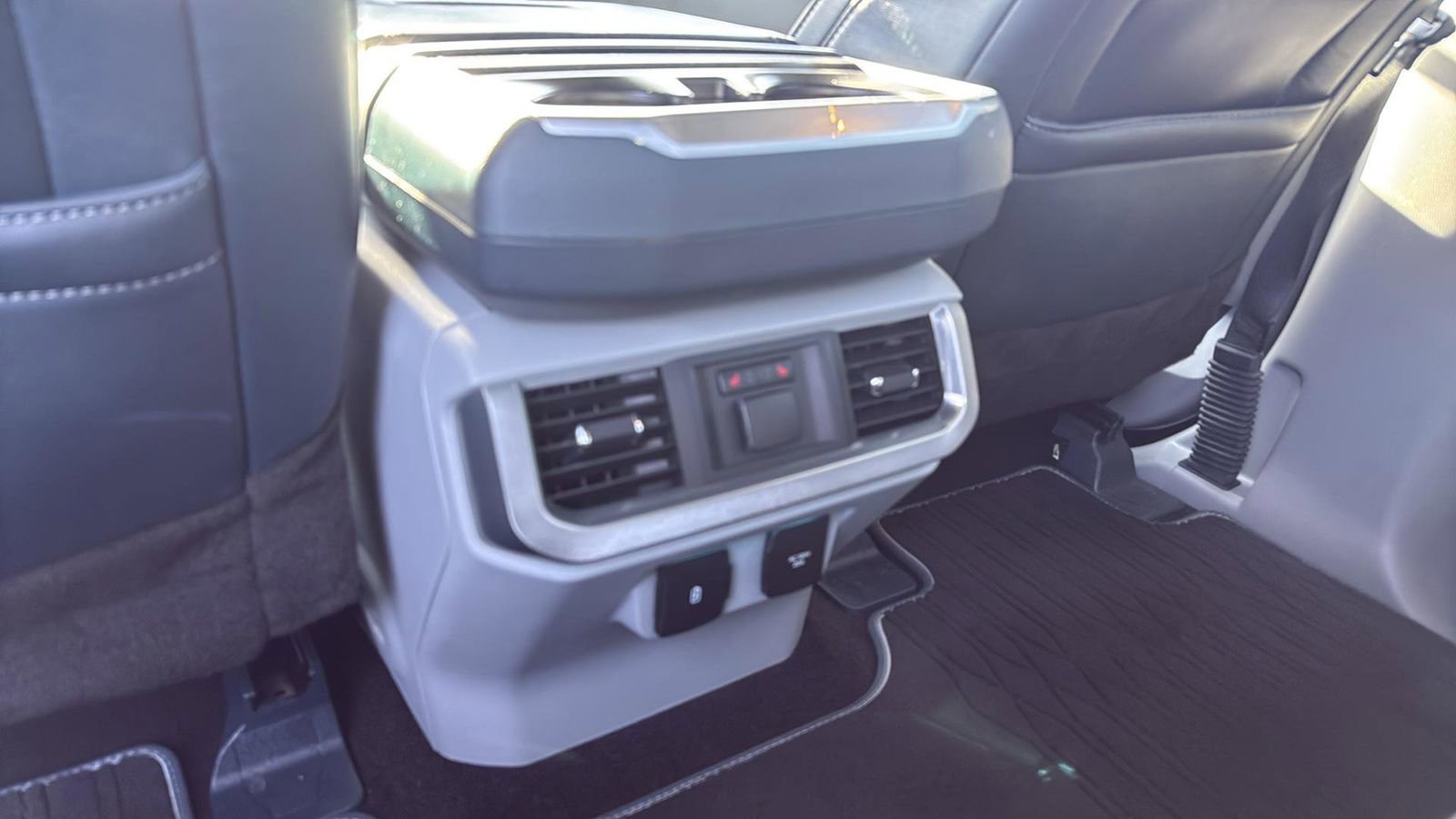 Certified 2022 Ford F150 Limited AWD/4WD image 28