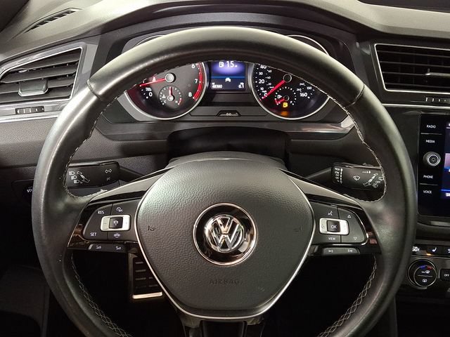 Used 2021 Volkswagen Tiguan SE R-Line AWD/4WD image 19