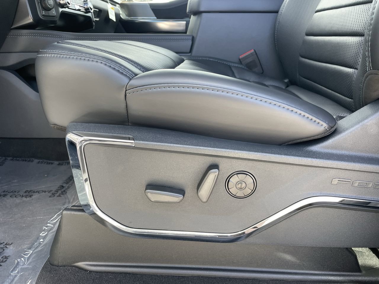 New 2026 Ford F350 Platinum AWD/4WD image 21