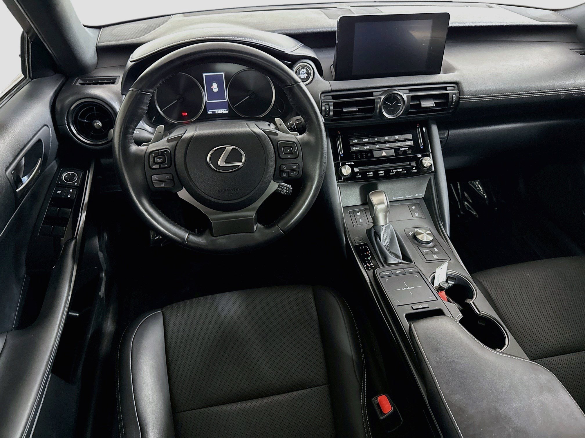 Used 2023 Lexus IS 300 w/ Comfort Package RWD image 17