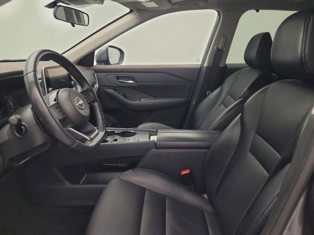 Used 2023 Nissan Rogue SV w/ SV Premium B Package FWD image 17