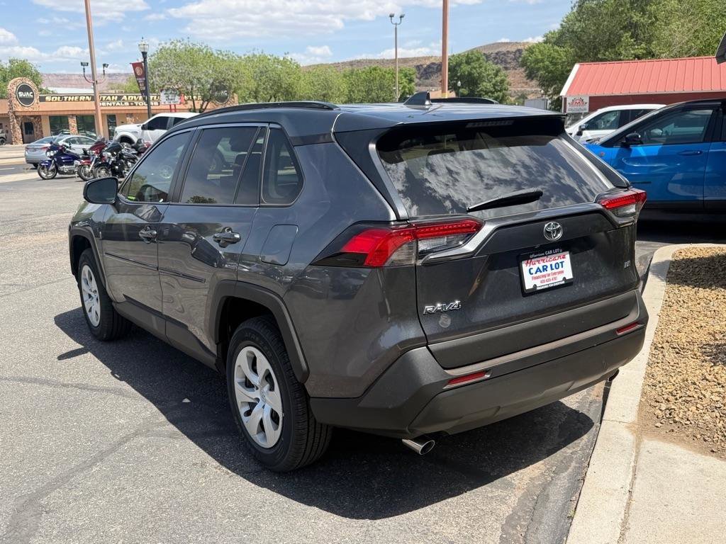 Used 2021 Toyota RAV4 LE w/ Carpet Mat Package (TMS) FWD image 7