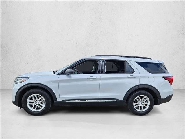 Used 2025 Ford Explorer Active image 9