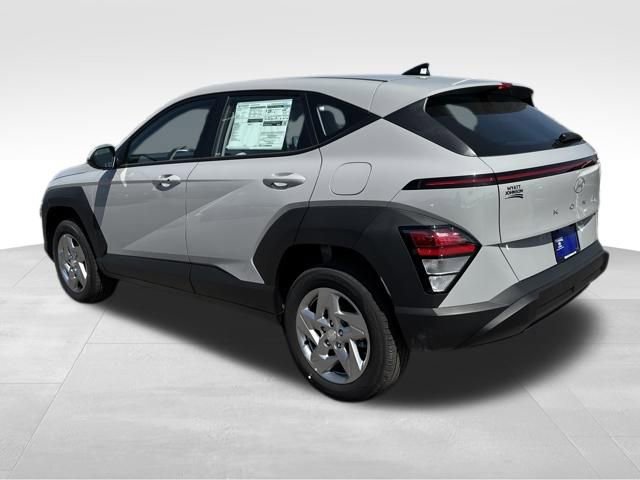 New 2026 Hyundai Kona SE image 3