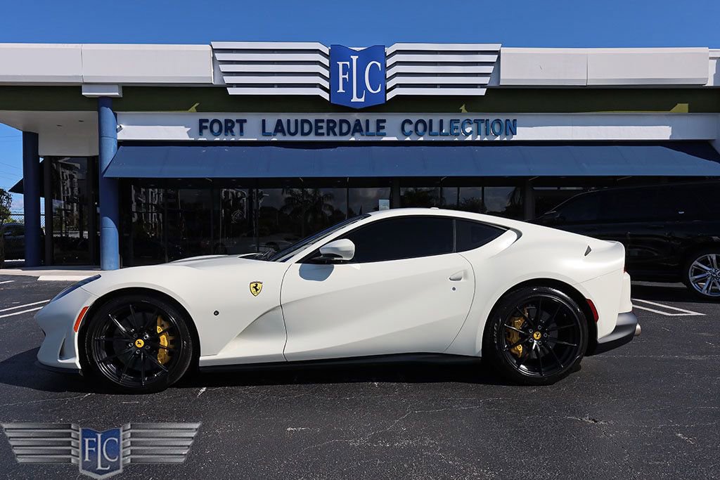 Used 2020 Ferrari 812 Superfast image 3
