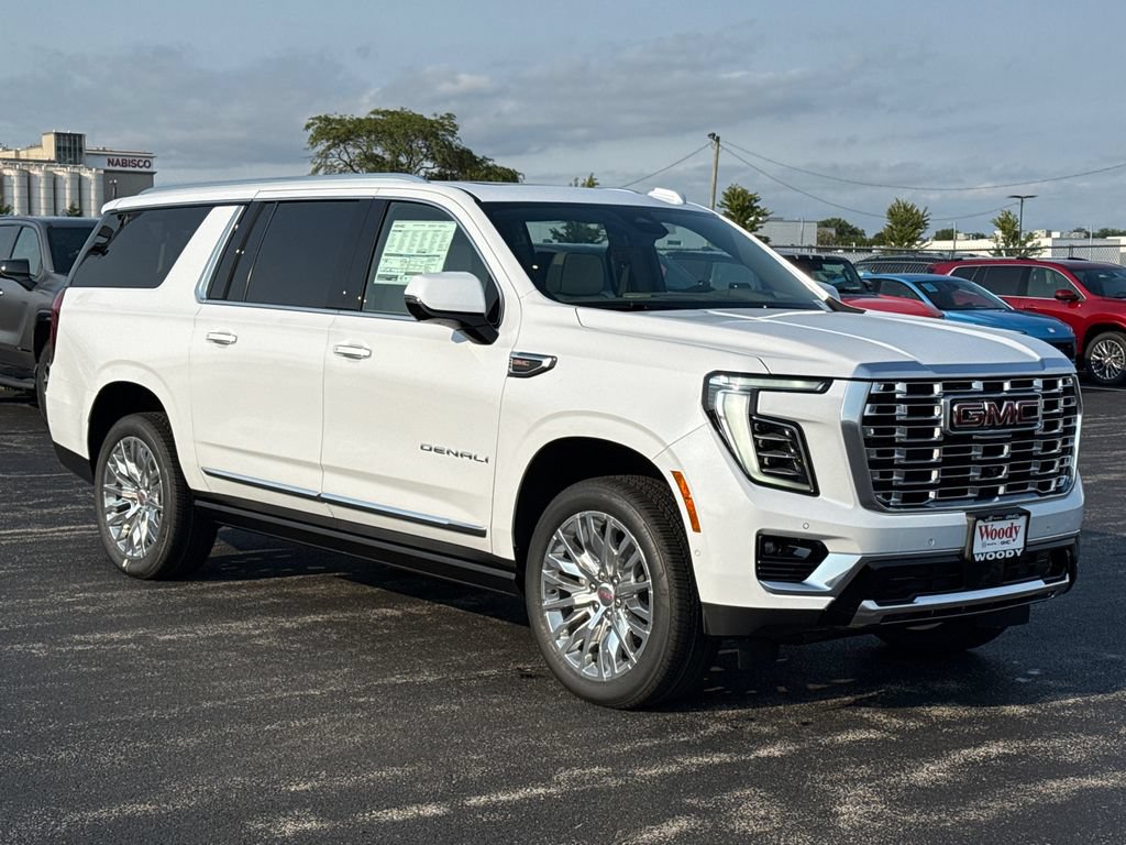 New 2026 GMC Yukon XL Denali w/ Denali Reserve Package AWD/4WD image 5