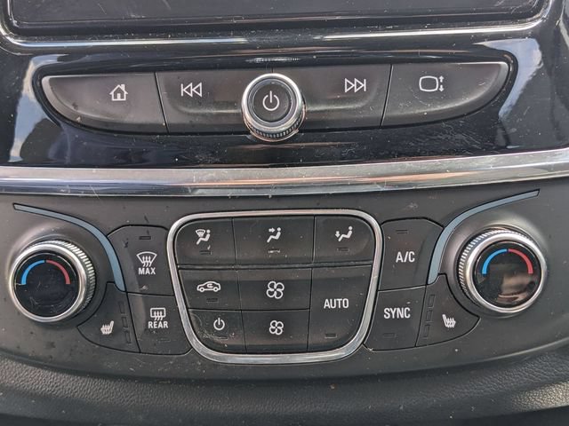 Used 2019 Chevrolet Traverse LT FWD image 22