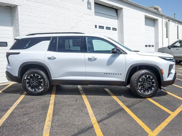 New 2026 Chevrolet Traverse Z71 w/ Driver Confidence Package AWD/4WD image 5