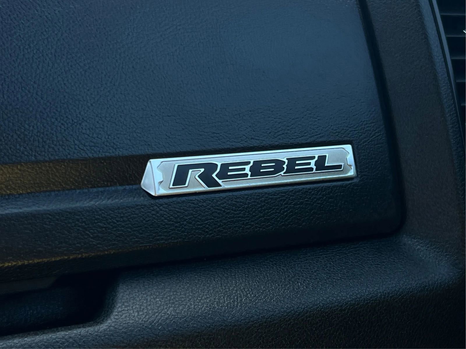Used 2018 RAM 1500 Rebel w/ Luxury Group AWD/4WD image 42