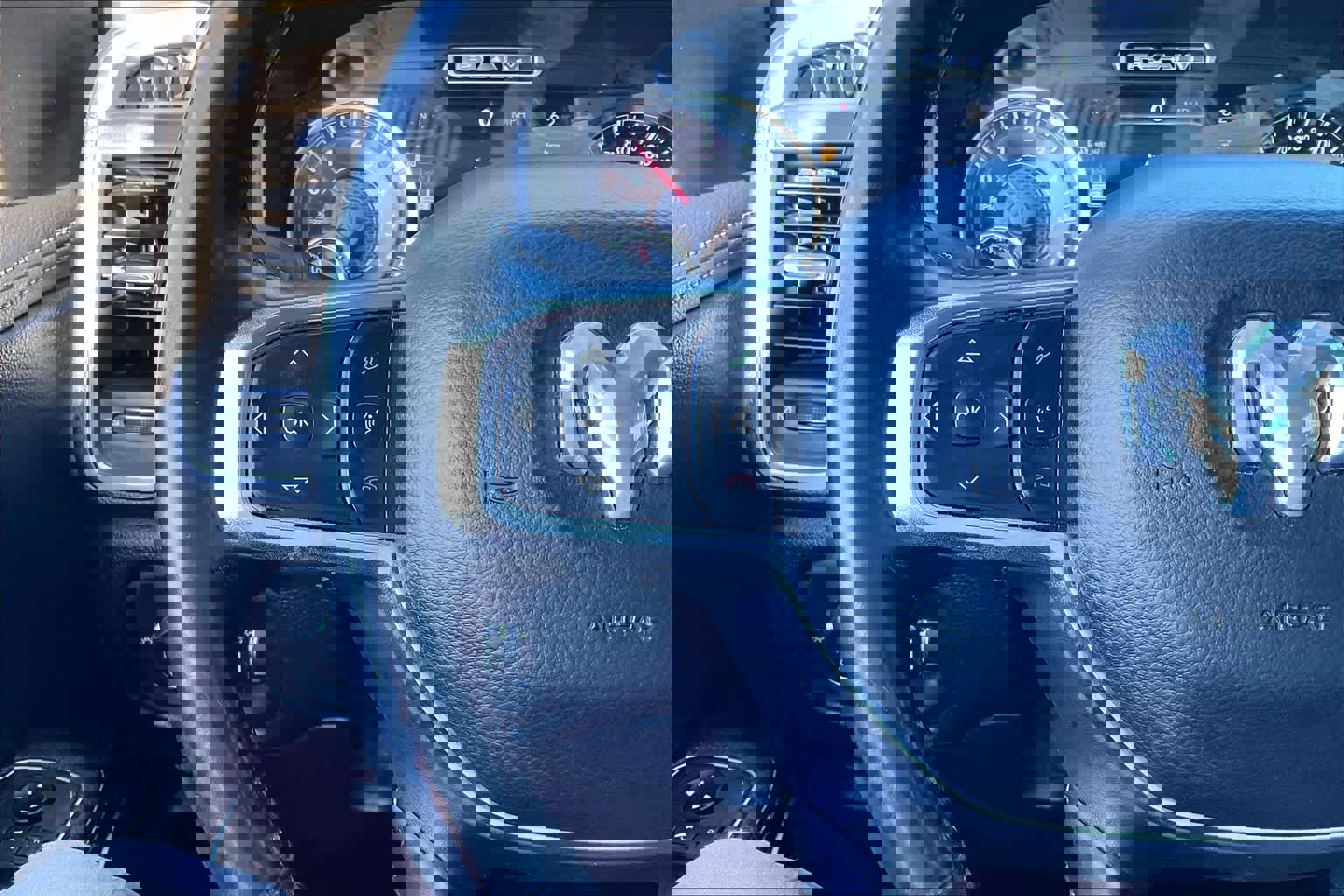 Used 2019 RAM 1500 Laramie image 21