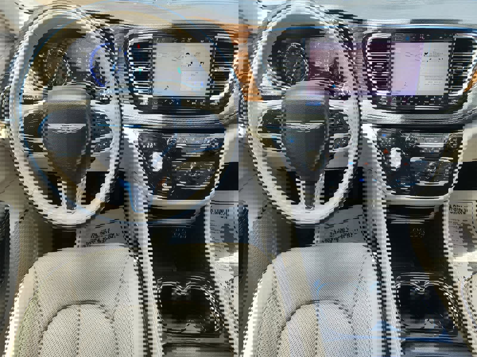 Used 2021 Chrysler Pacifica Limited w/ Premium & Safety Sphere Group image 26