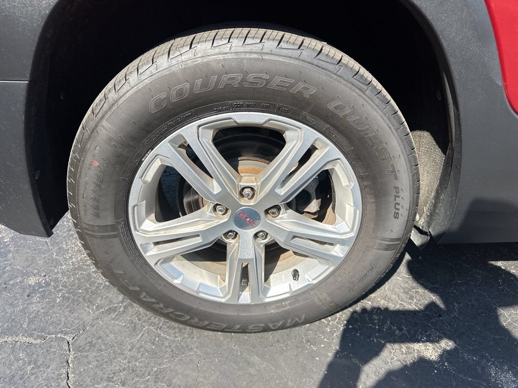 Used 2019 GMC Terrain SLE w/ LPO, Floor Liner Package AWD/4WD image 39
