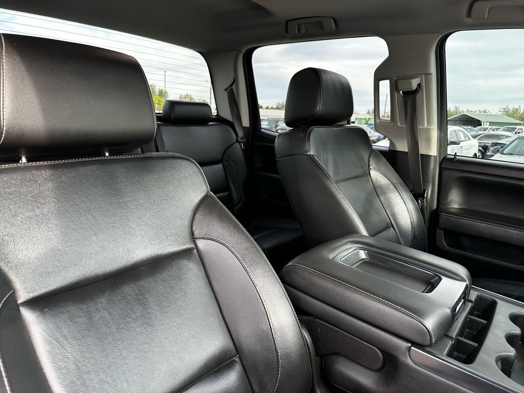 Used 2019 GMC Sierra 2500 SLT w/ Duramax Plus Package image 14