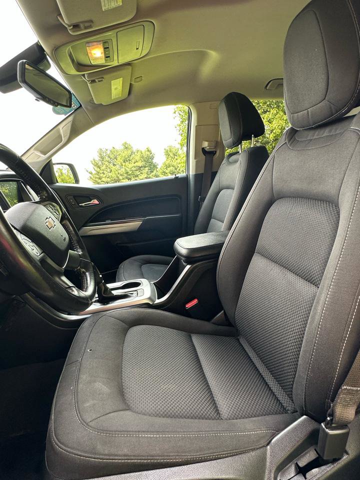 Used 2019 Chevrolet Colorado LT AWD/4WD image 36