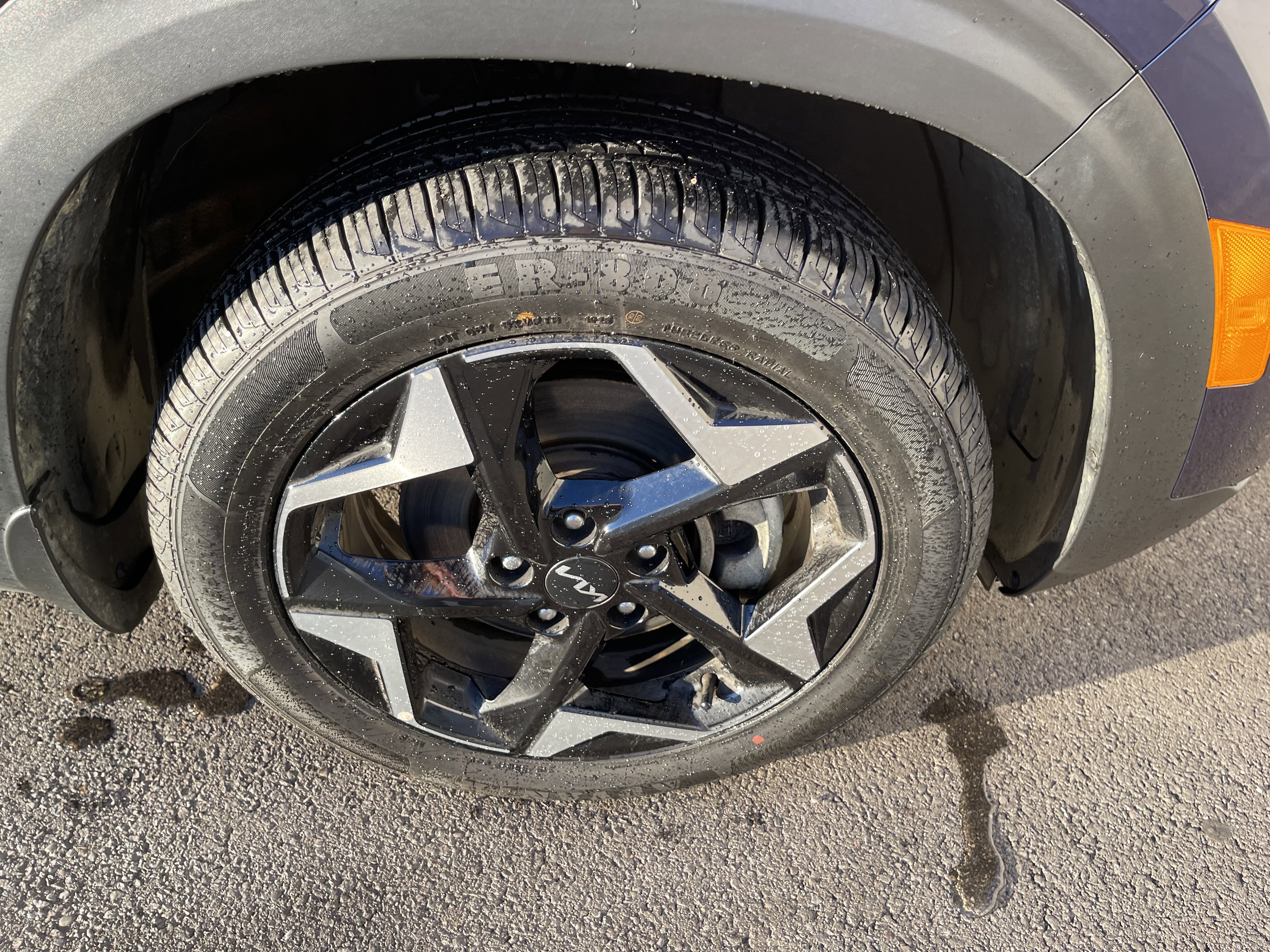 Used 2024 Kia Seltos EX image 37