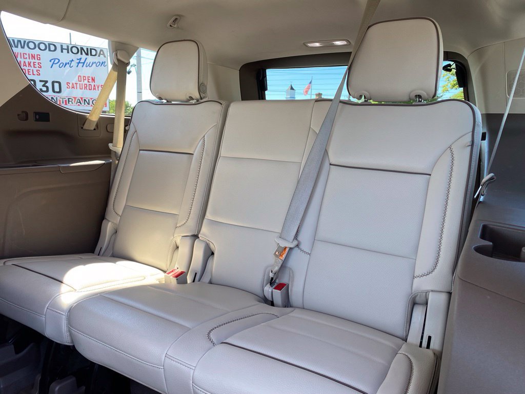 Used 2024 GMC Yukon XL Denali AWD/4WD image 19