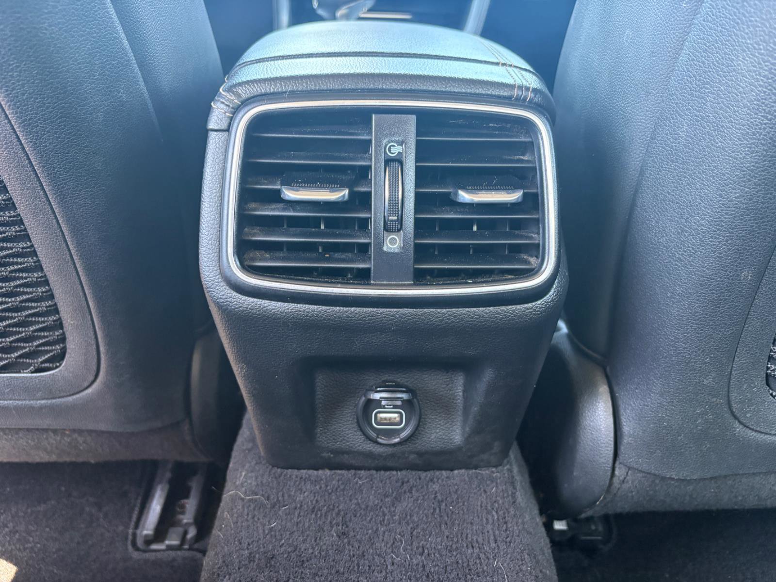 Used 2021 Genesis G70 2.0T image 20