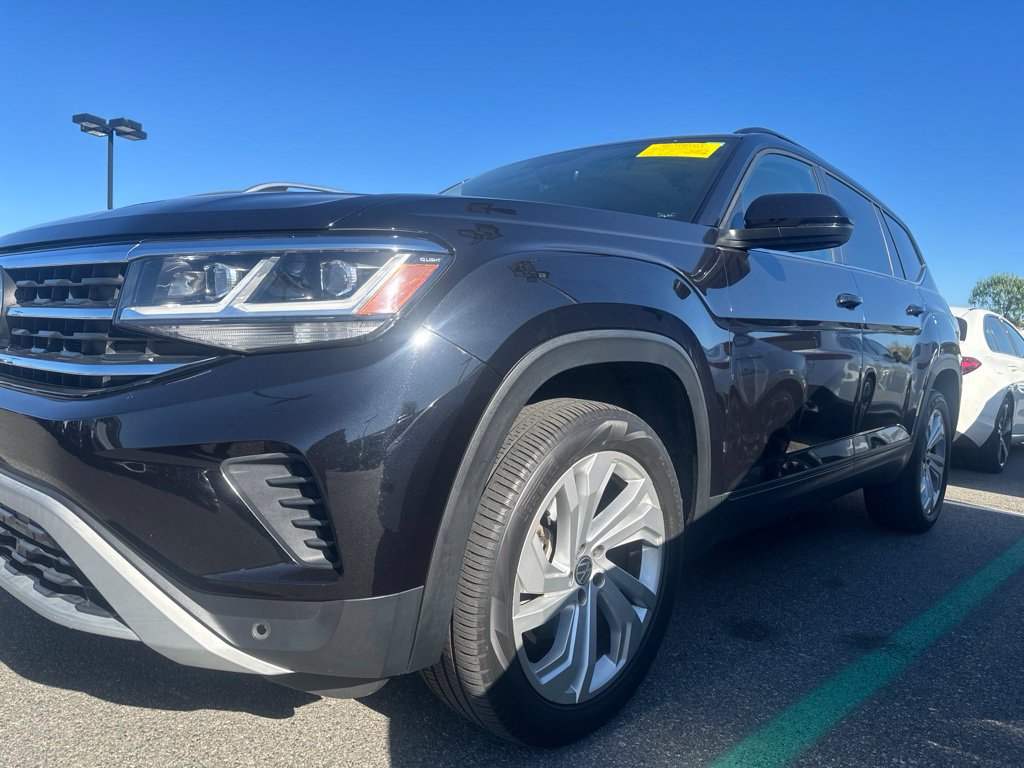 Used 2021 Volkswagen Atlas SE w/ Panoramic Sunroof Package FWD image 8