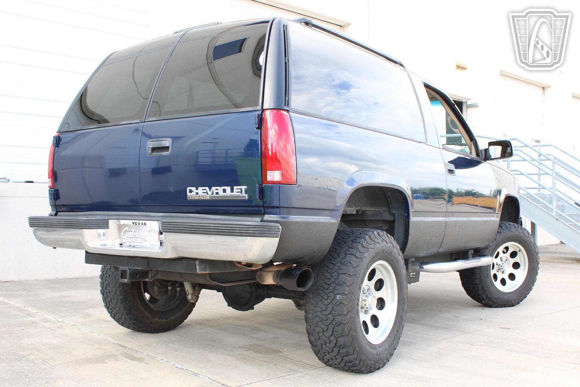 Used 1996 Chevrolet Tahoe 4WD 2-Door image 16