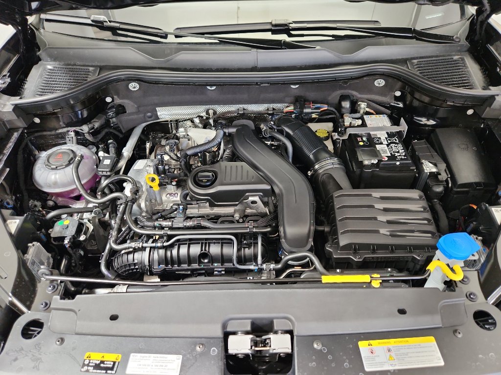 New 2026 Volkswagen Taos S image 31