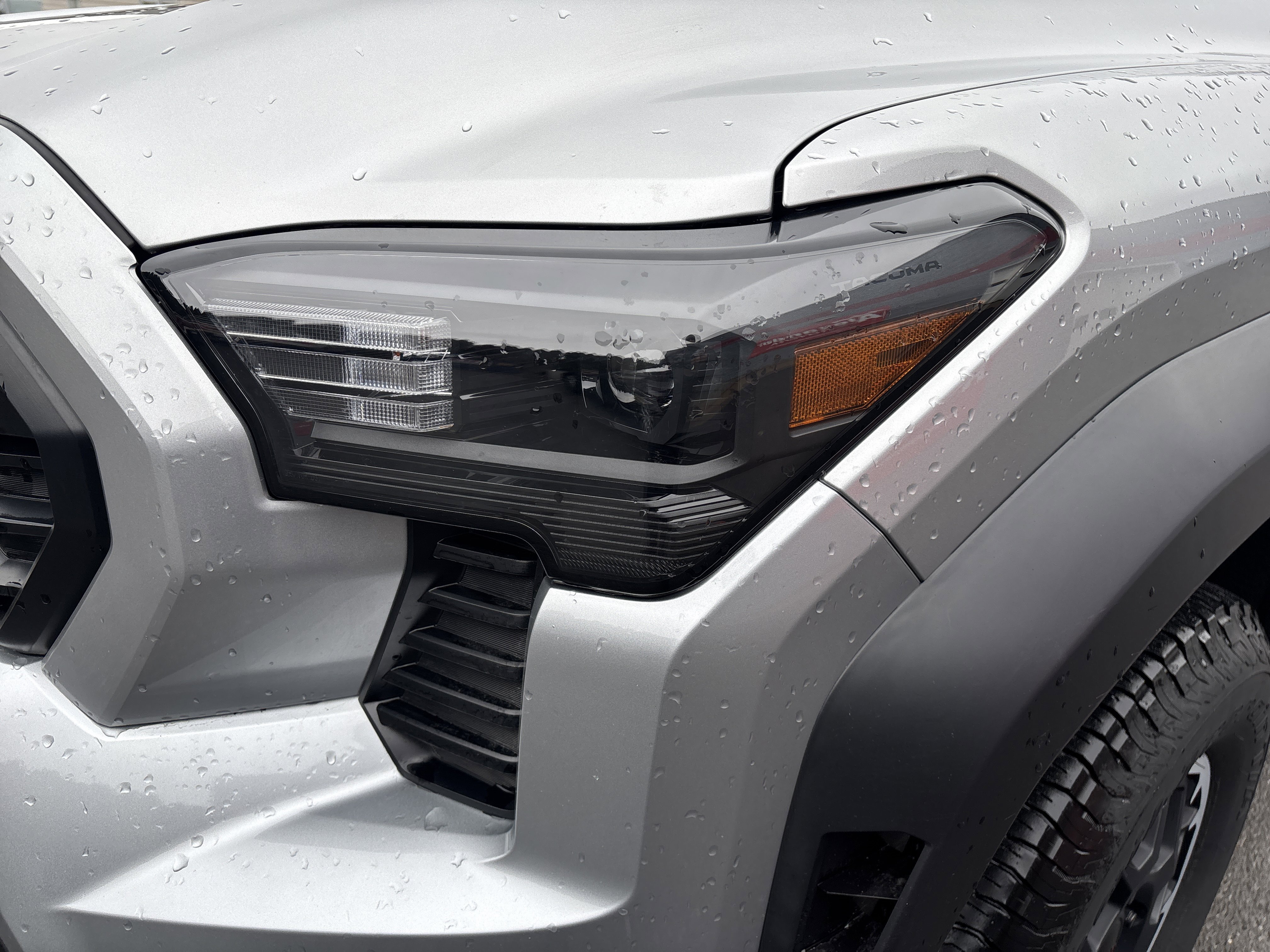 Certified 2024 Toyota Tacoma TRD Off-Road image 9