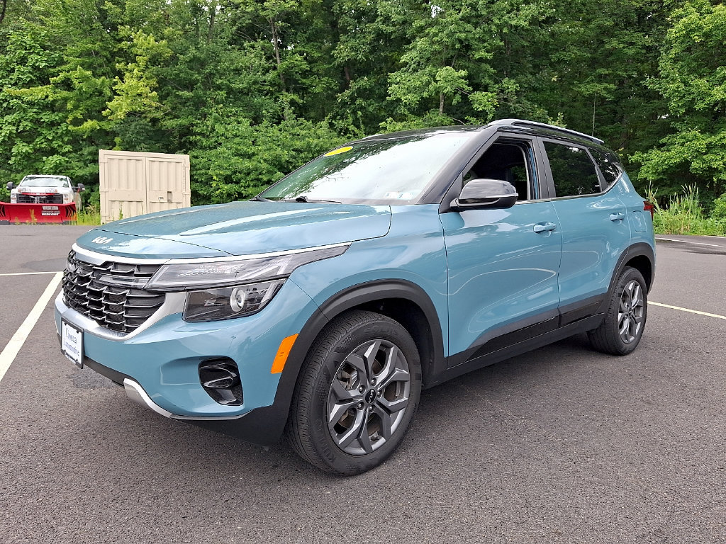 Used 2024 Kia Seltos S AWD/4WD image 6