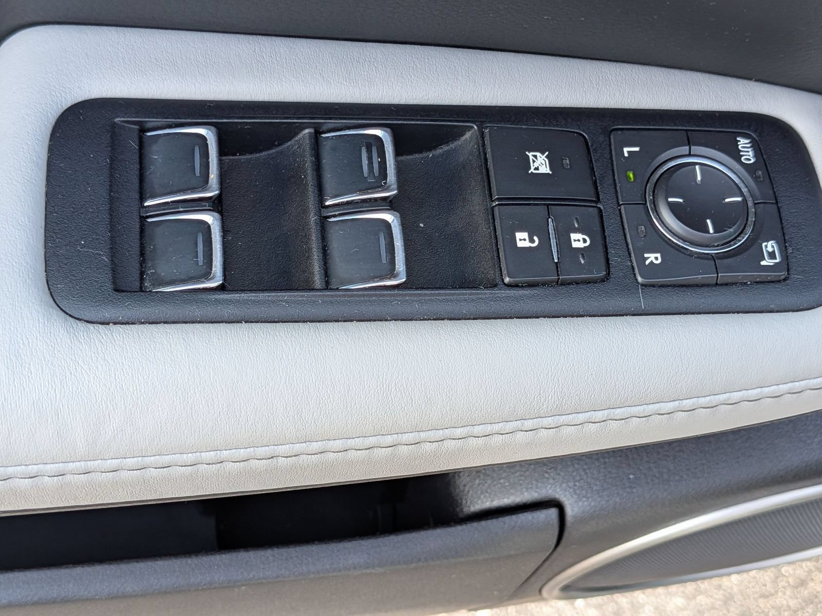 Used 2017 Lexus RX 350 FWD image 14