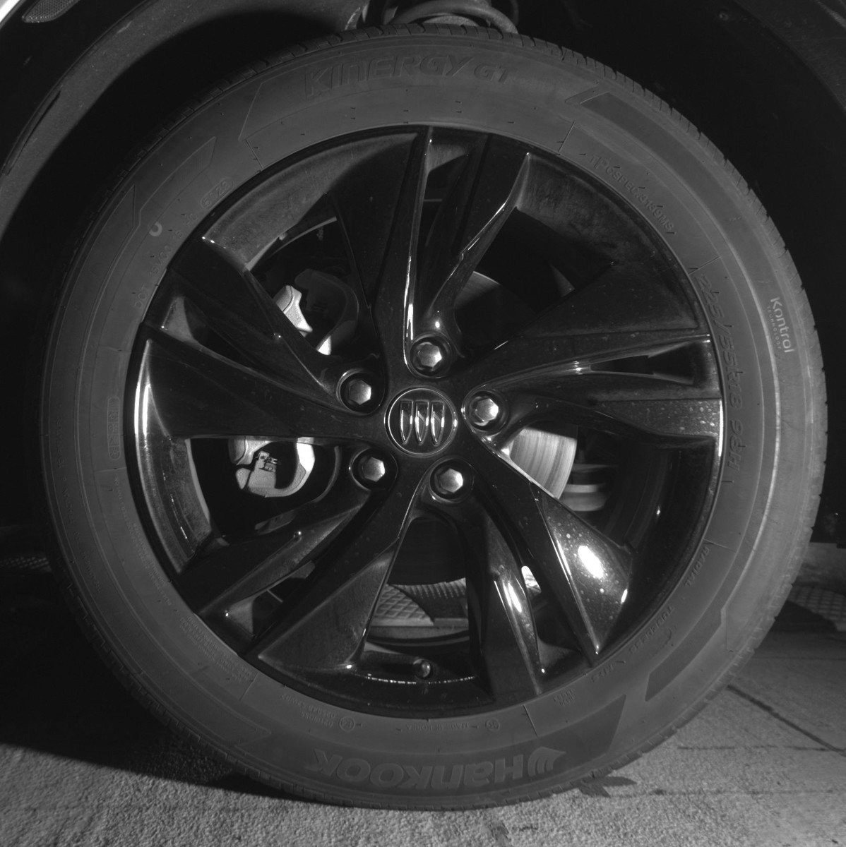 Used 2024 Buick Encore GX Sport Touring image 12