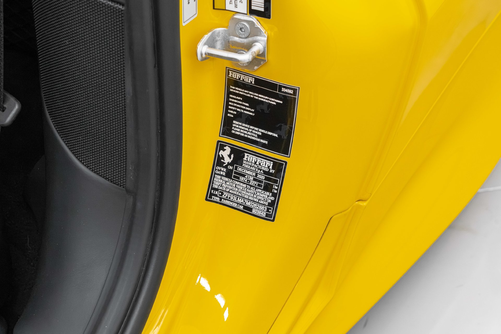 Certified 2021 Ferrari F8 Tributo RWD image 31