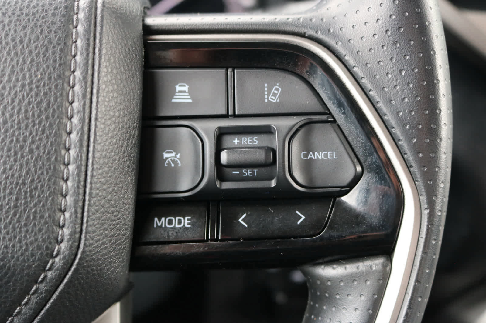 Used 2023 Toyota Tundra SR5 w/ SR5 Convenience Package image 30