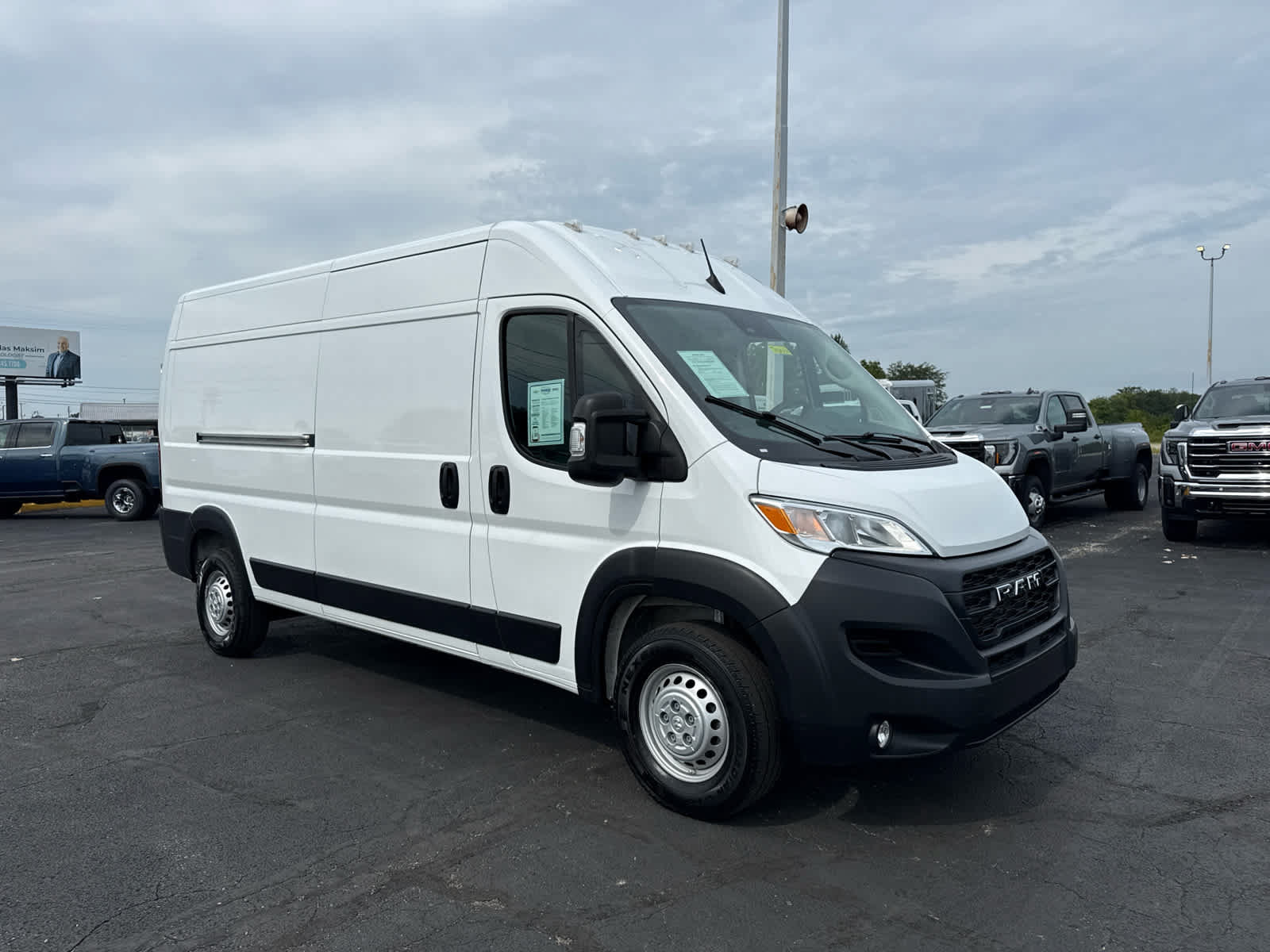 Used 2026 RAM ProMaster 2500 w/ Convenience Group FWD image 7