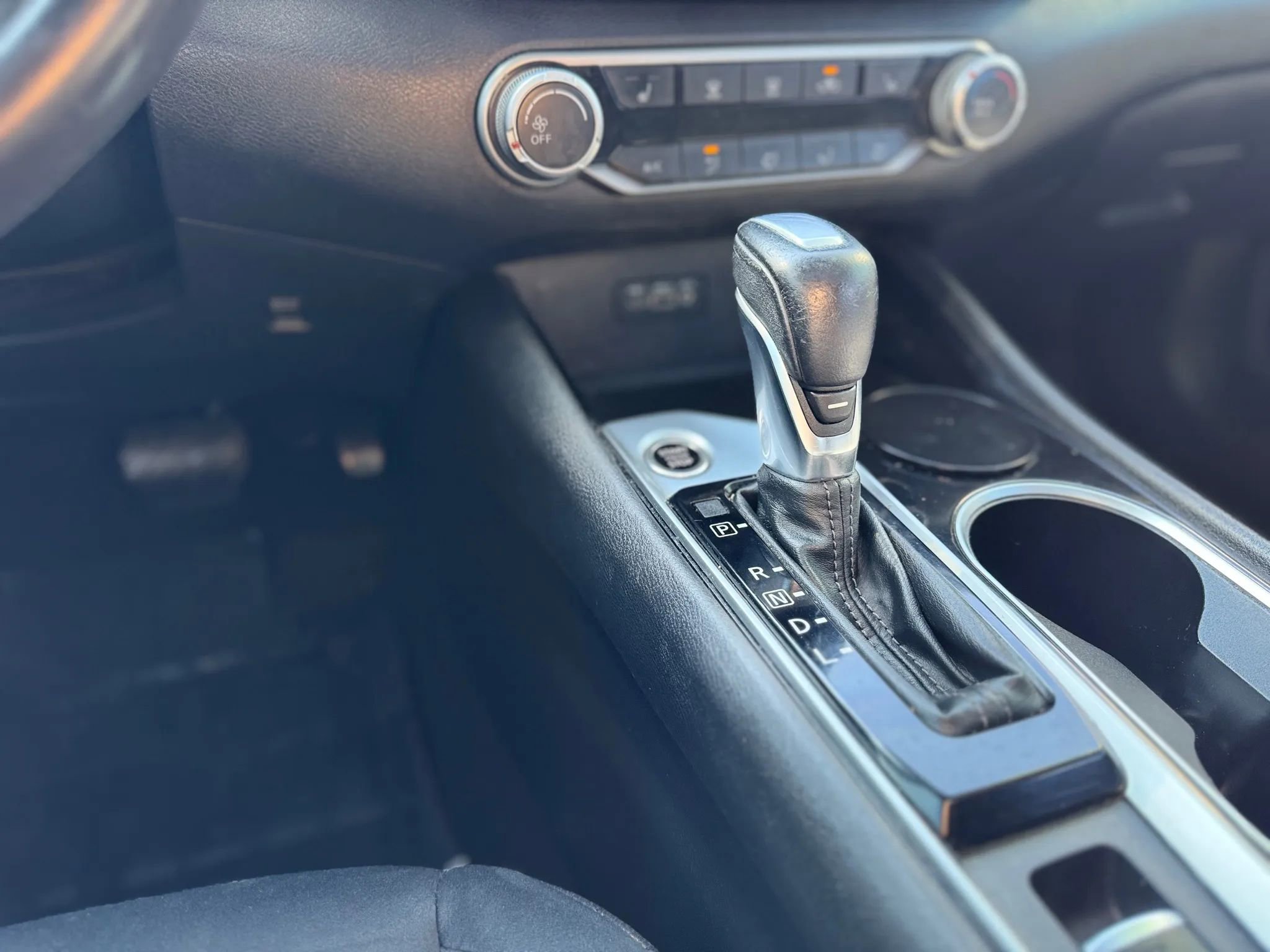 Used 2022 Nissan Altima 2.5 SV w/ SV Premium Package image 42